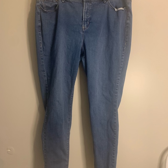 Rebel Wilson Jeans Rebel Wilson The Pin Up Skinny Jeans Size 2w